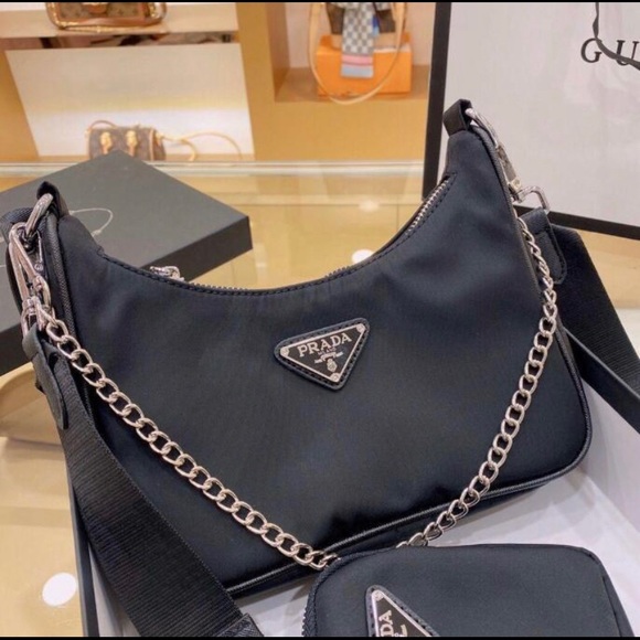 re edition nylon bag - Picture 4 of 11